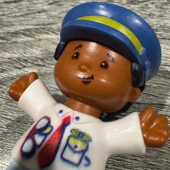 Fisher-Price | Little People Travel Together Airplane: Pilot Michael - Figure - Picture 7 of 10